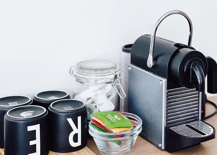 Sur - Sea, Sun, City-centre