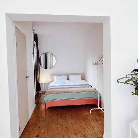 アパート Sur - Sea, Sun, City-centre